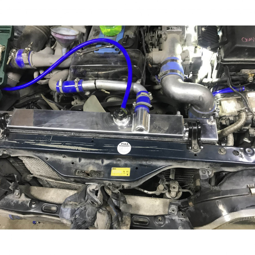Патрубок радиатора верхний алюминиевый Toyota JZX100 только трубка, купить со скидкой, alt-T100 